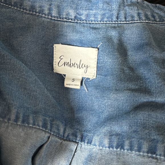 Buttoned Dress - Picture 6 of 6